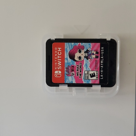 LOL Surprise Remix We Rule The World Nintendo Switch Game - Picture 4 of 4